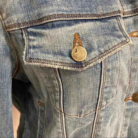 J Brand Harlow Jean Jacket size M Surface Blue Denim Whiskered - Picture 4 of 11